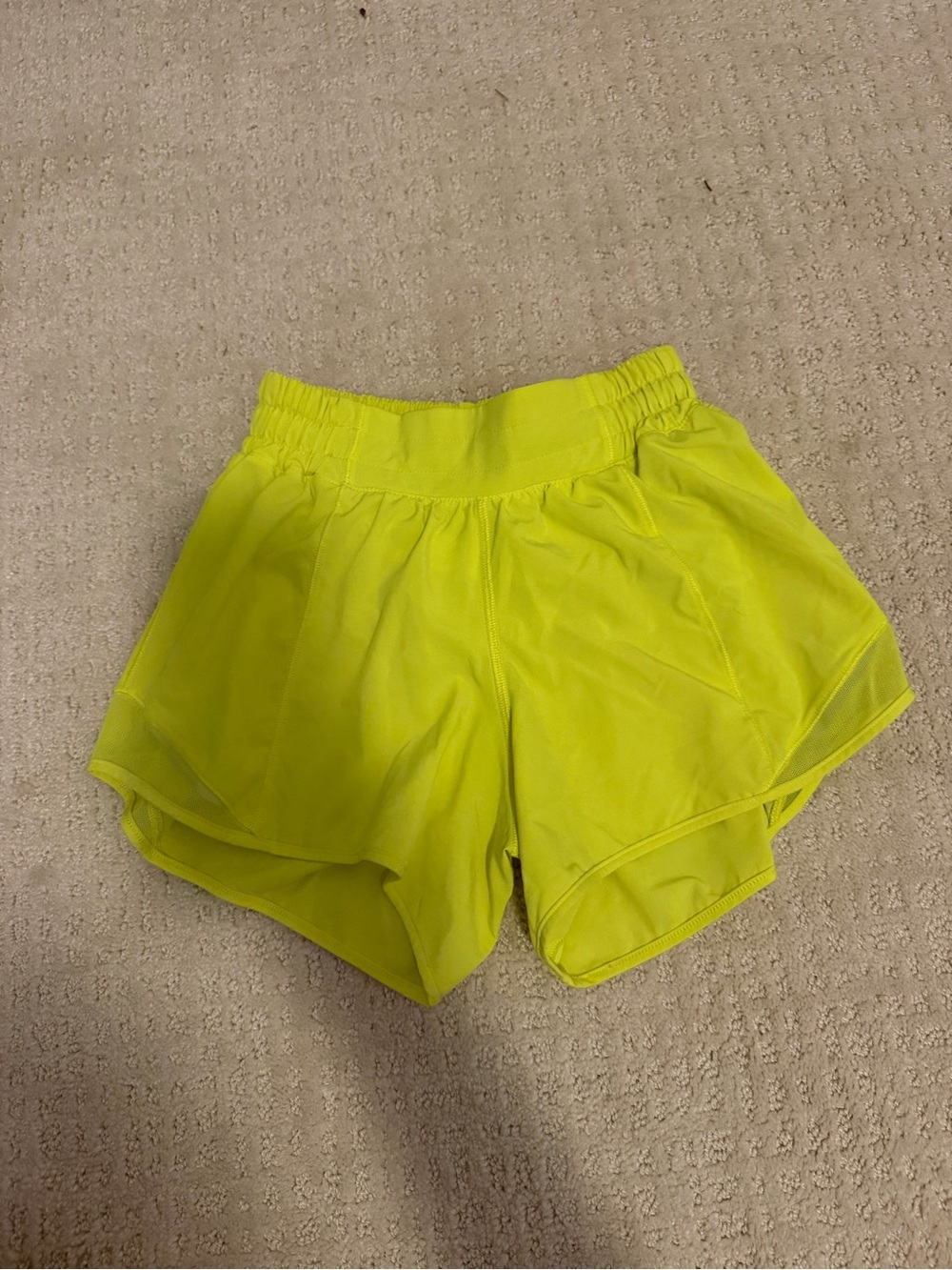Lululemon Neon Yellow Women’s Athletic Shorts- 4 inch Size 2